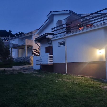Apartmani Rab - Adrijana & Aleksandra Banjol Eksteriør bilde