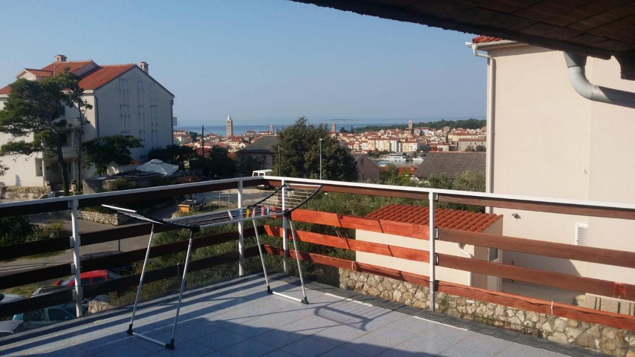Apartmani Rab - Adrijana & Aleksandra Banjol Eksteriør bilde