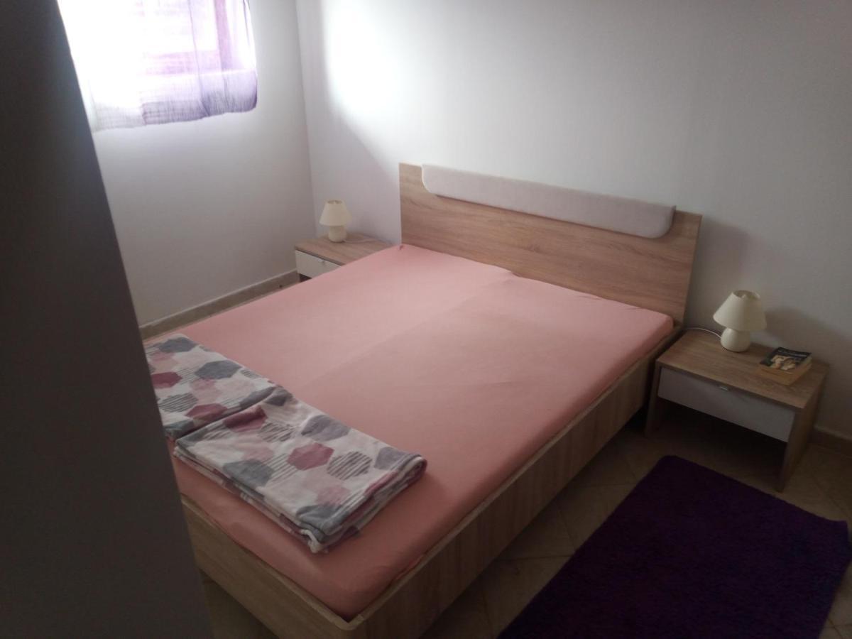 Apartmani Rab - Adrijana & Aleksandra Banjol Eksteriør bilde